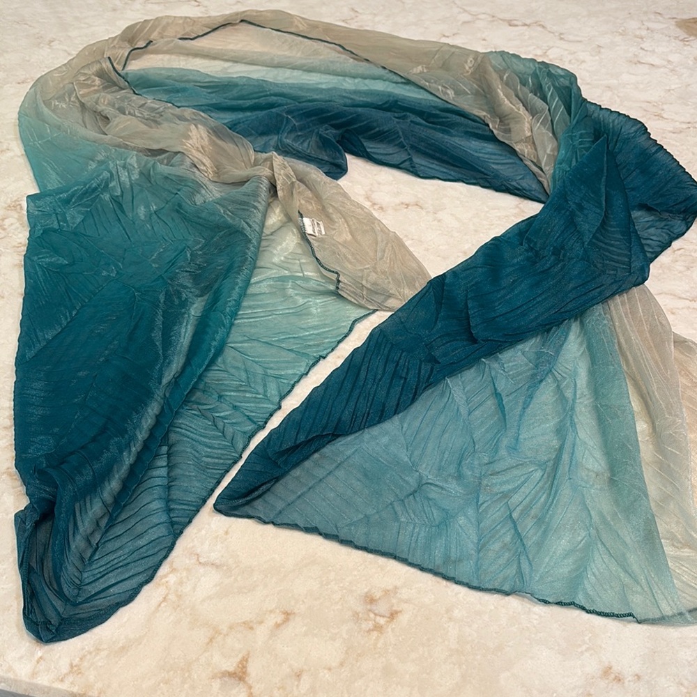 Teal and Gray Gradient Scarf
